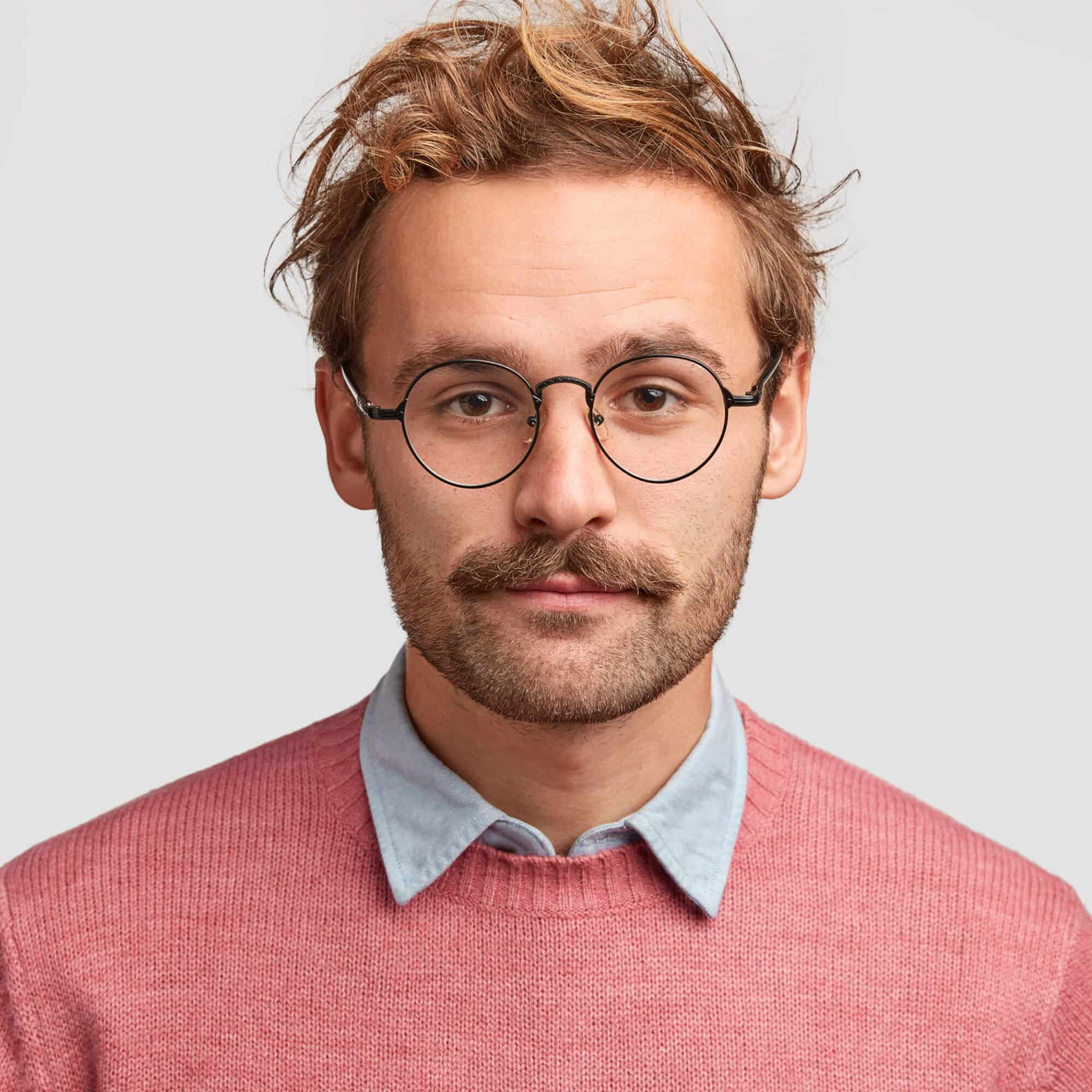 serious-male-teacher-with-confident-clever-look-h-2022-02-03-20-47-29-utc-1.jpg